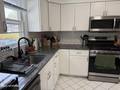2 Brakenbury Drive Toms River NJ 08757