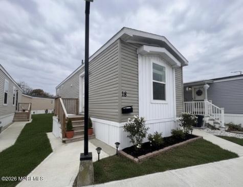 18 Avenue A Hazlet NJ 07734