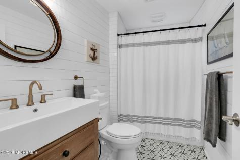 14 Sycamore Lane Fair Haven NJ 07704