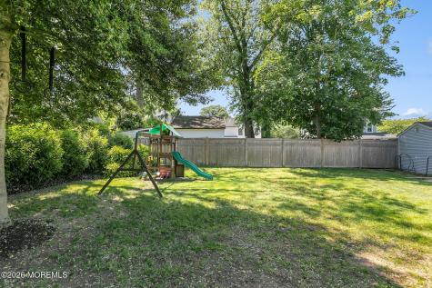14 Sycamore Lane Fair Haven NJ 07704