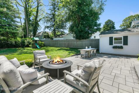 14 Sycamore Lane Fair Haven NJ 07704