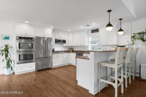 14 Sycamore Lane Fair Haven NJ 07704