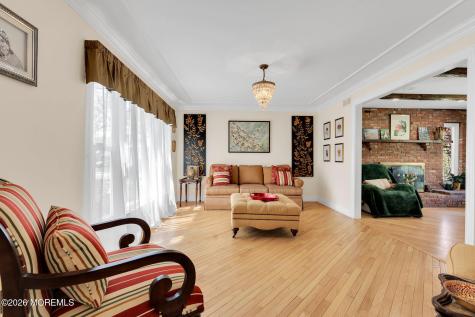 68 Jennifer Drive Middletown NJ 07701