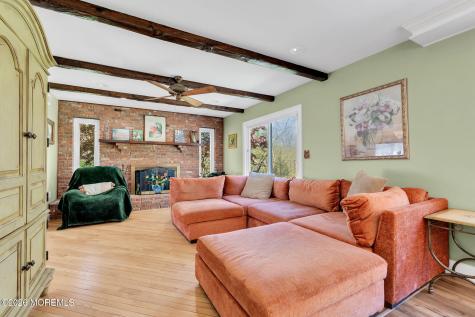 68 Jennifer Drive Middletown NJ 07701