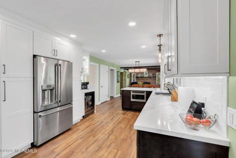 68 Jennifer Drive Middletown NJ 07701