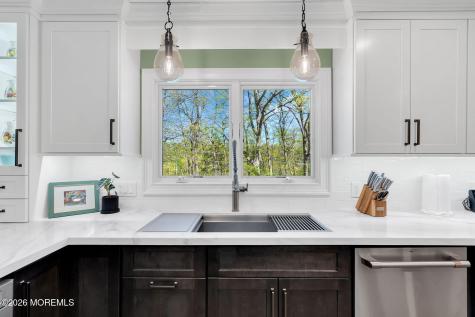 68 Jennifer Drive Middletown NJ 07701