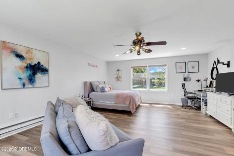 68 Jennifer Drive Middletown NJ 07701