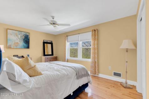 68 Jennifer Drive Middletown NJ 07701