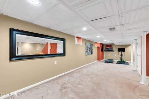 68 Jennifer Drive Middletown NJ 07701