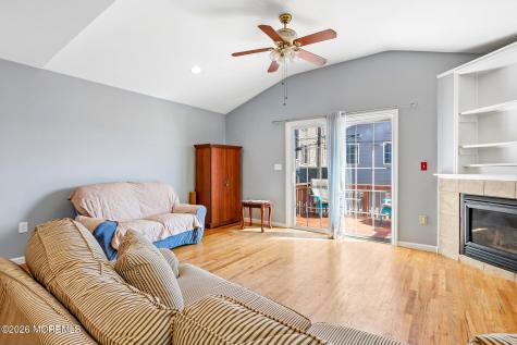 1828 Laurel Terrace Lake Como NJ 07719