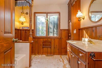 77 Monument Road NE Pine Beach NJ 08741