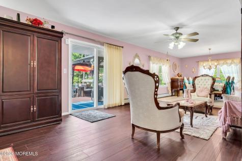 208 Quail Lane S Lanoka Harbor NJ 08734