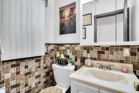 208 Quail Lane S Lanoka Harbor NJ 08734