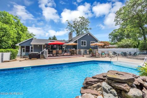 208 Quail Lane S Lanoka Harbor NJ 08734