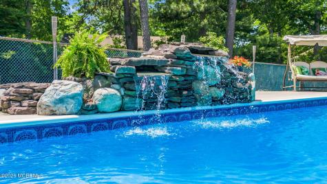208 Quail Lane S Lanoka Harbor NJ 08734