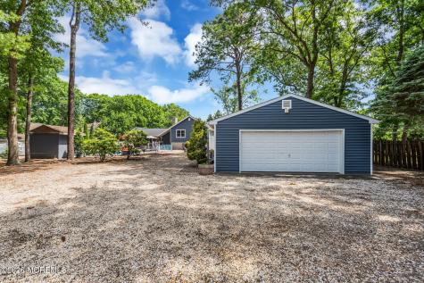208 Quail Lane S Lanoka Harbor NJ 08734