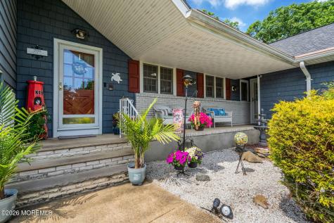 208 Quail Lane S Lanoka Harbor NJ 08734