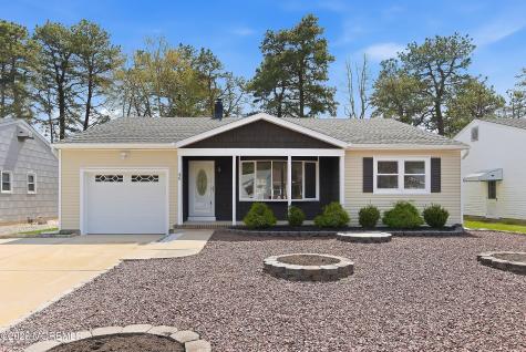 46 Auburn Road Toms River NJ 08757