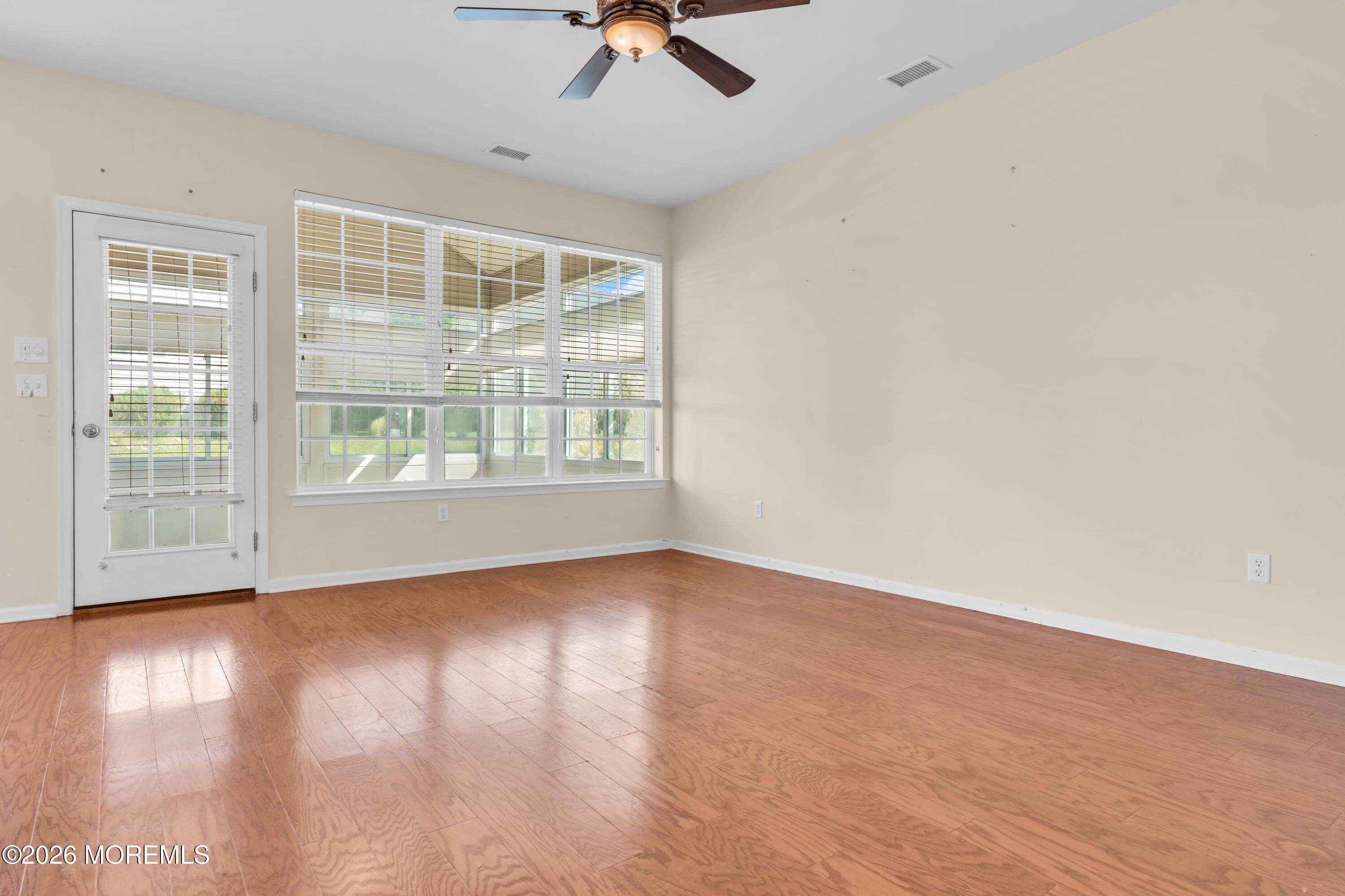 18 Hatteras Way Barnegat NJ 08005