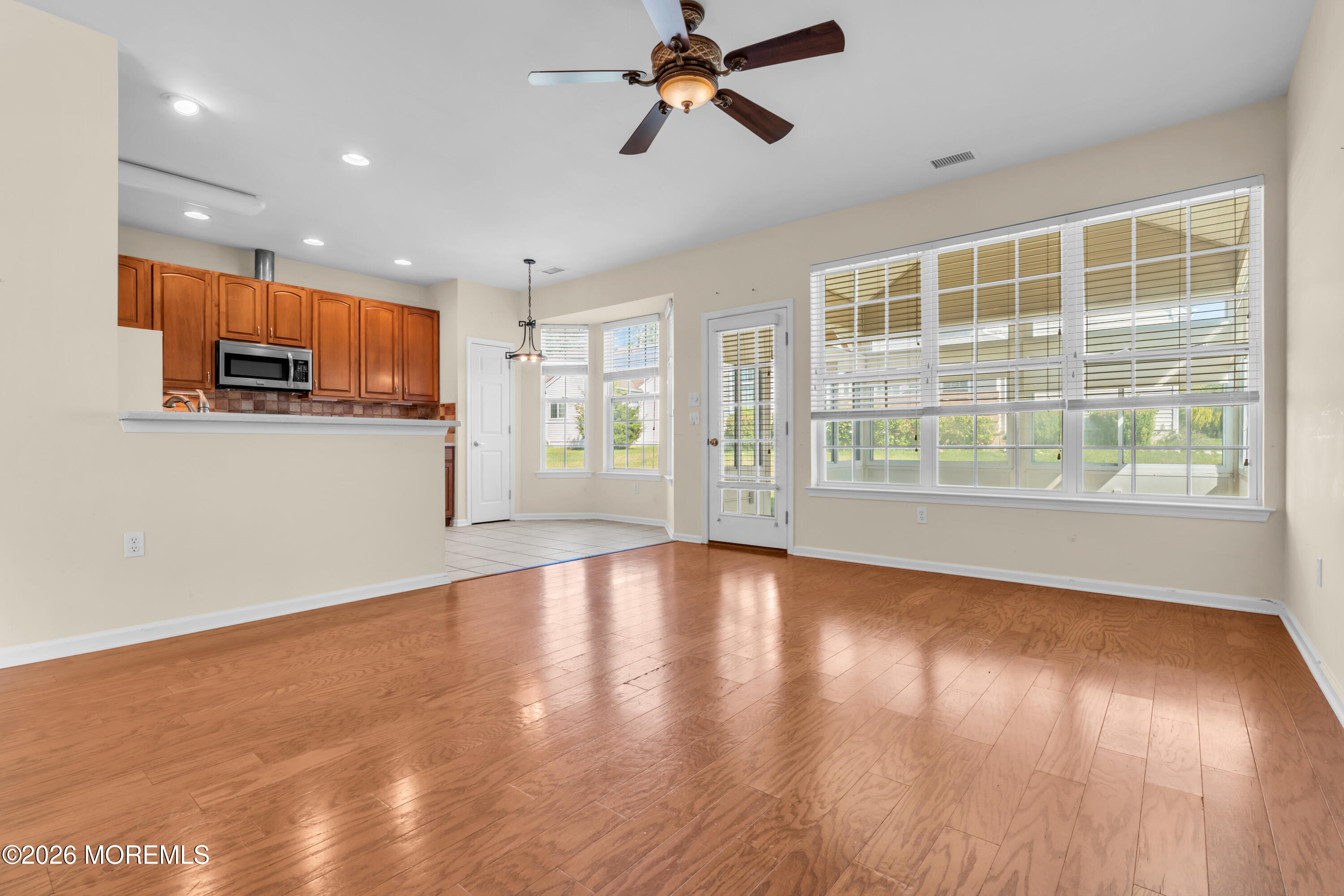 18 Hatteras Way Barnegat NJ 08005