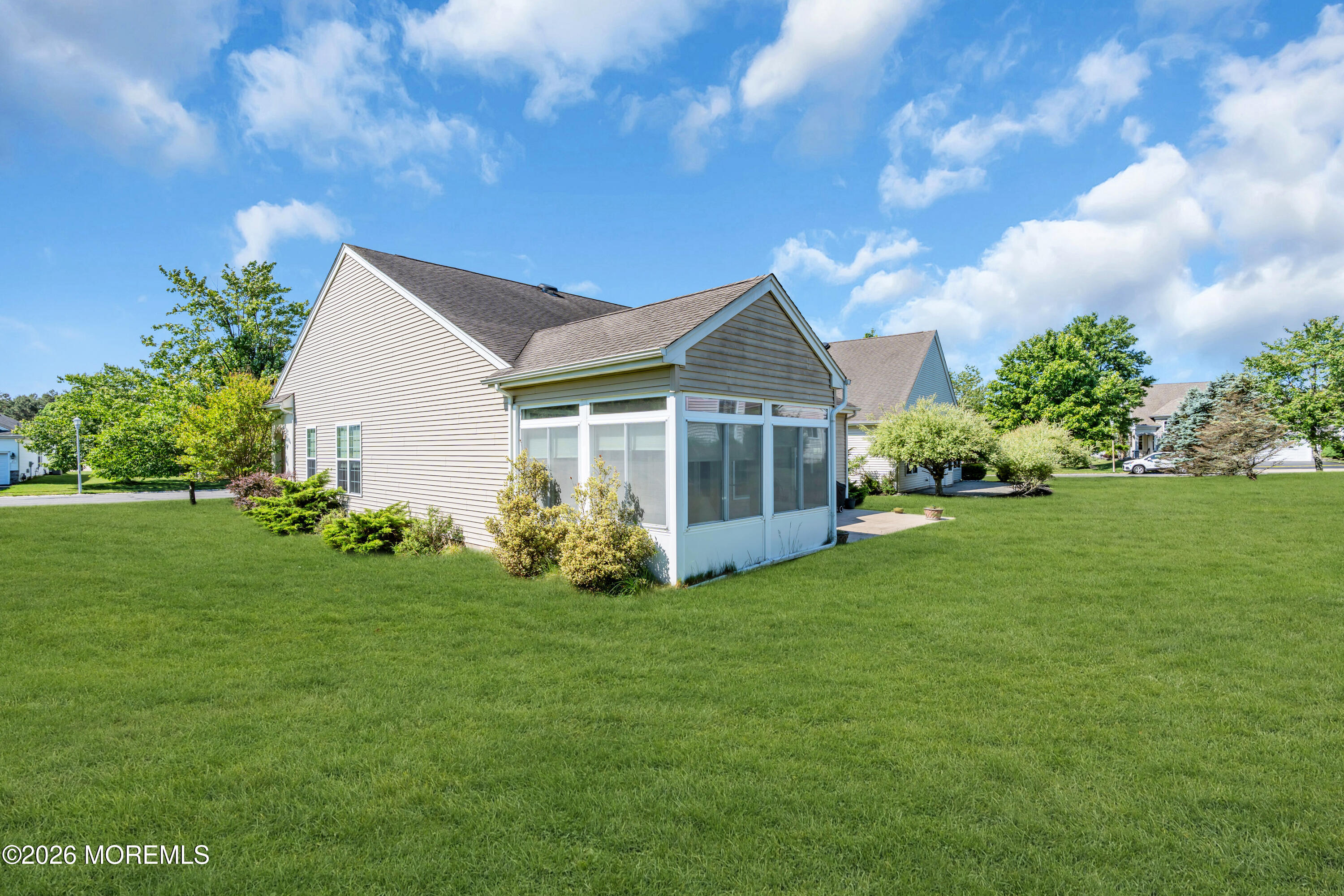 18 Hatteras Way Barnegat NJ 08005