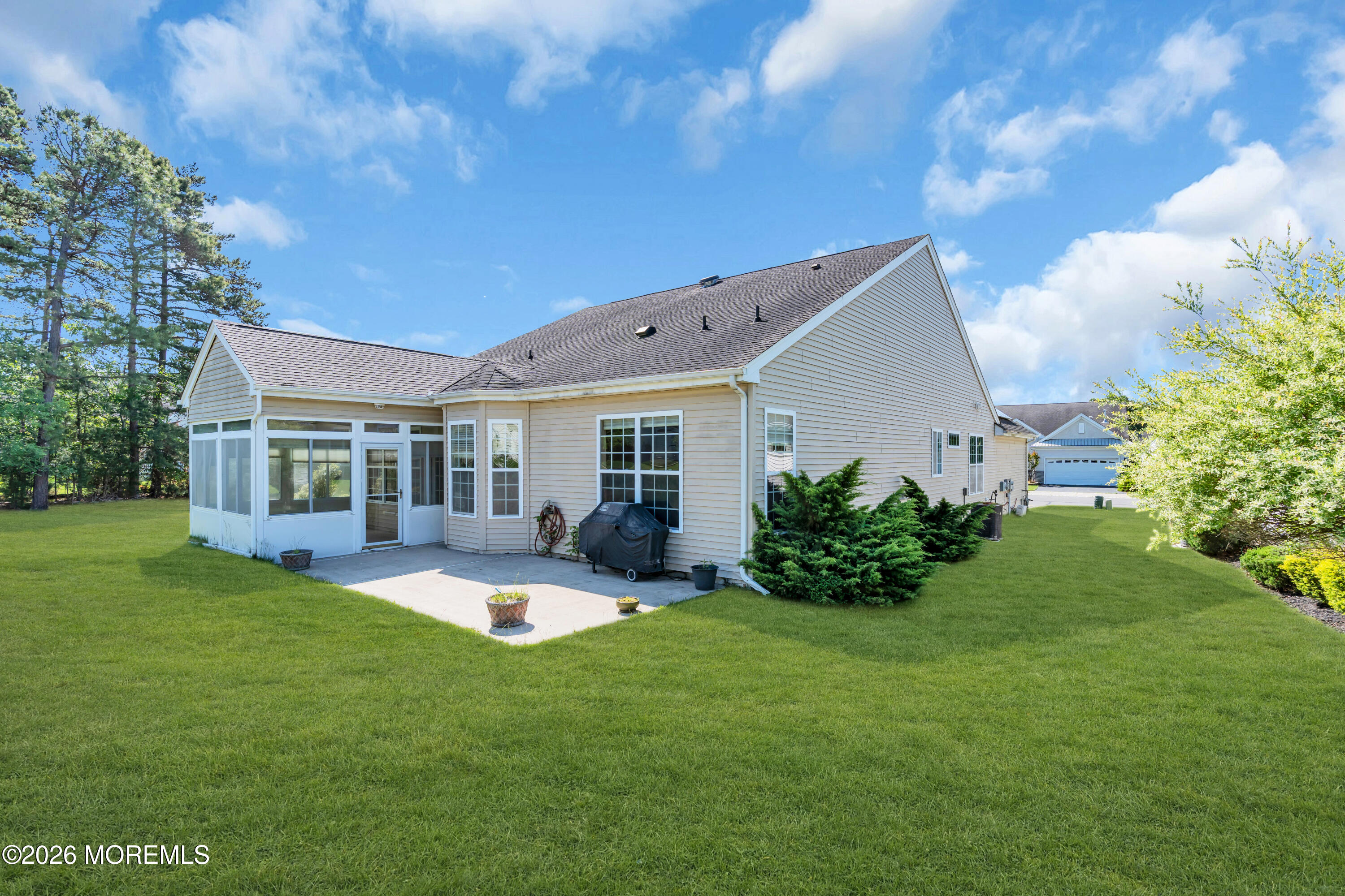 18 Hatteras Way Barnegat NJ 08005