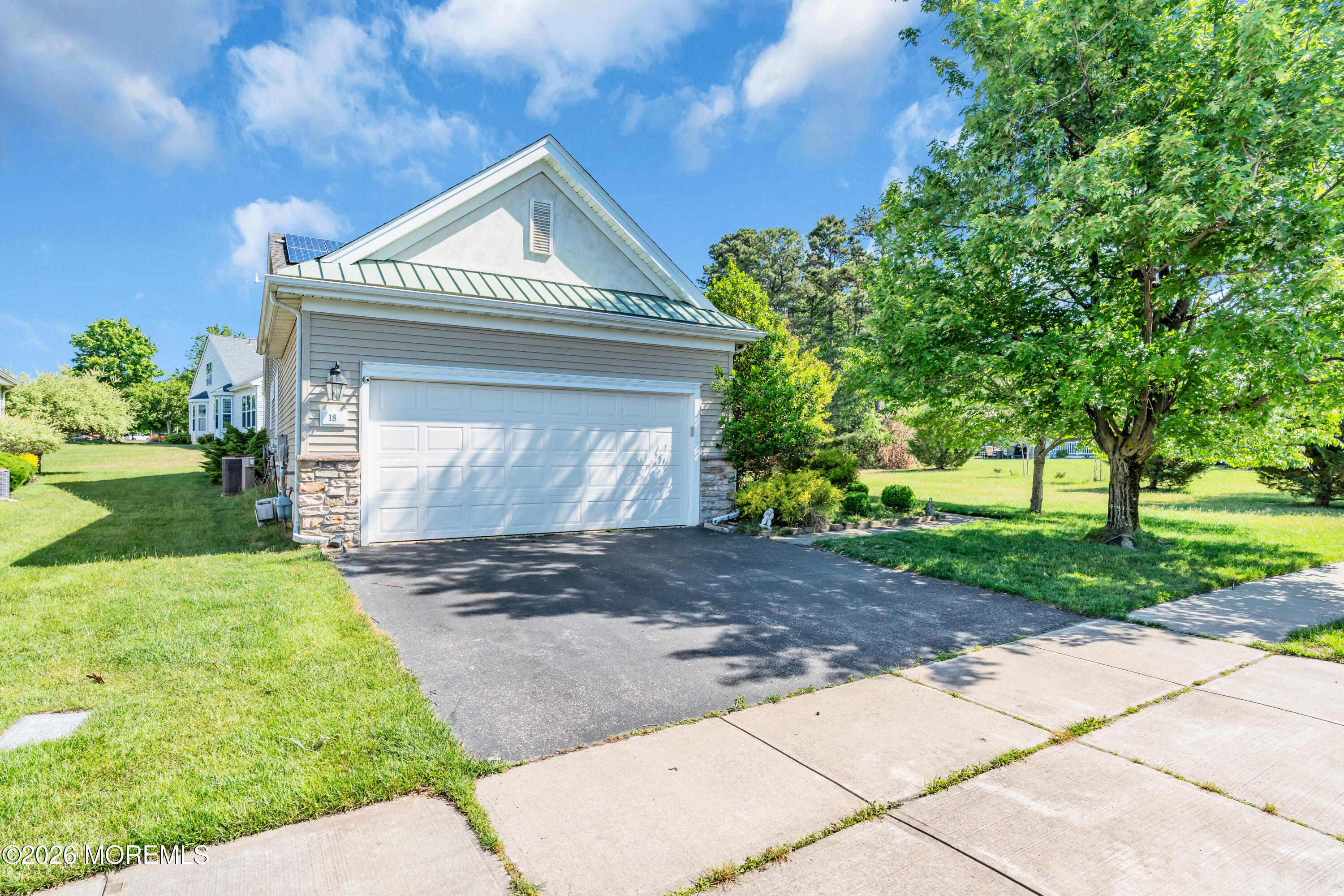 18 Hatteras Way Barnegat NJ 08005