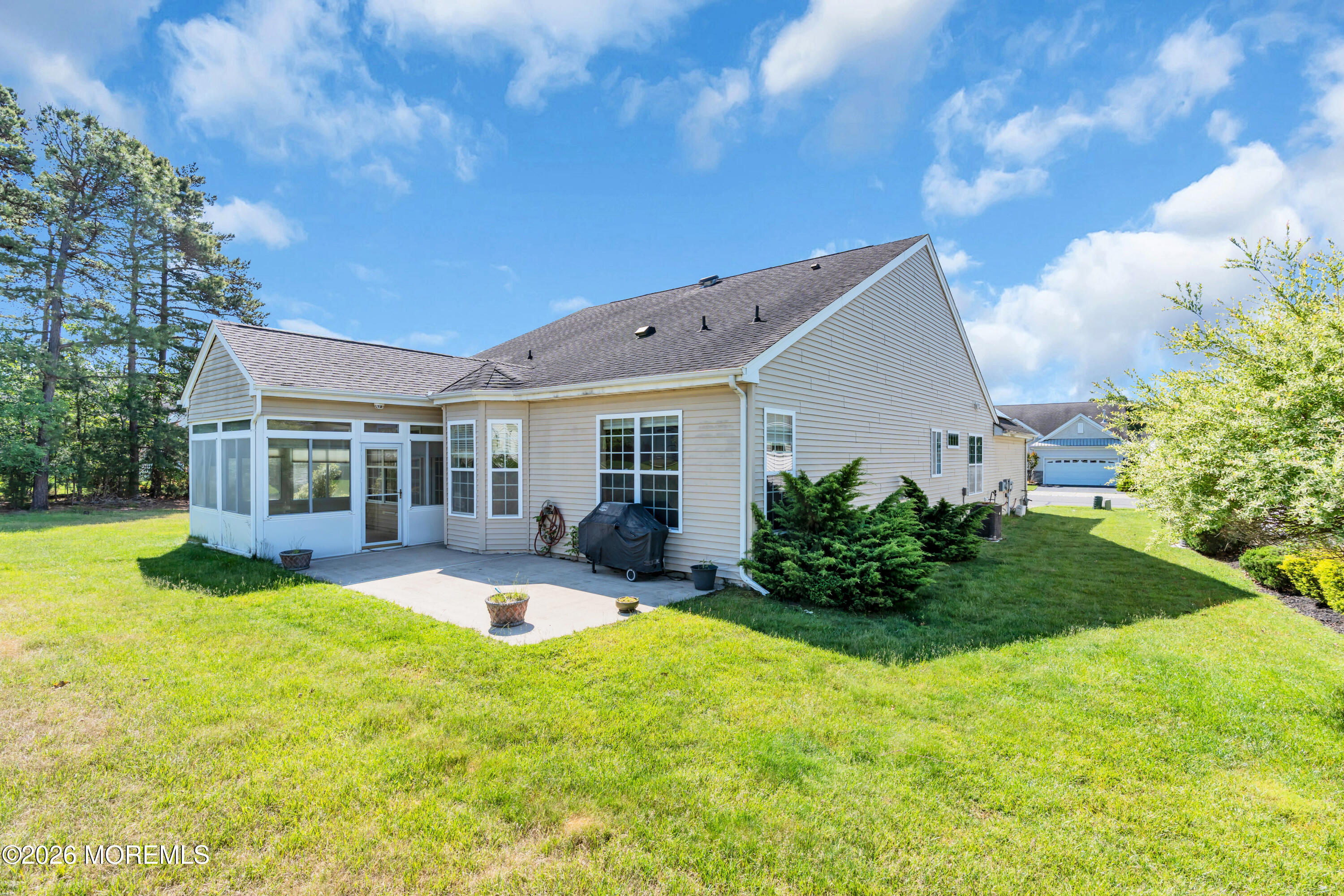 18 Hatteras Way Barnegat NJ 08005