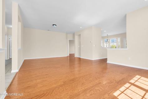 18 Hatteras Way Barnegat NJ 08005