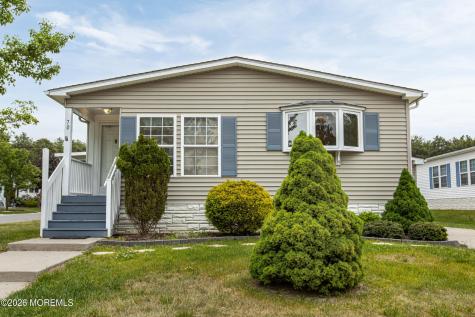 70 Pine Ridge Boulevard Whiting NJ 08759