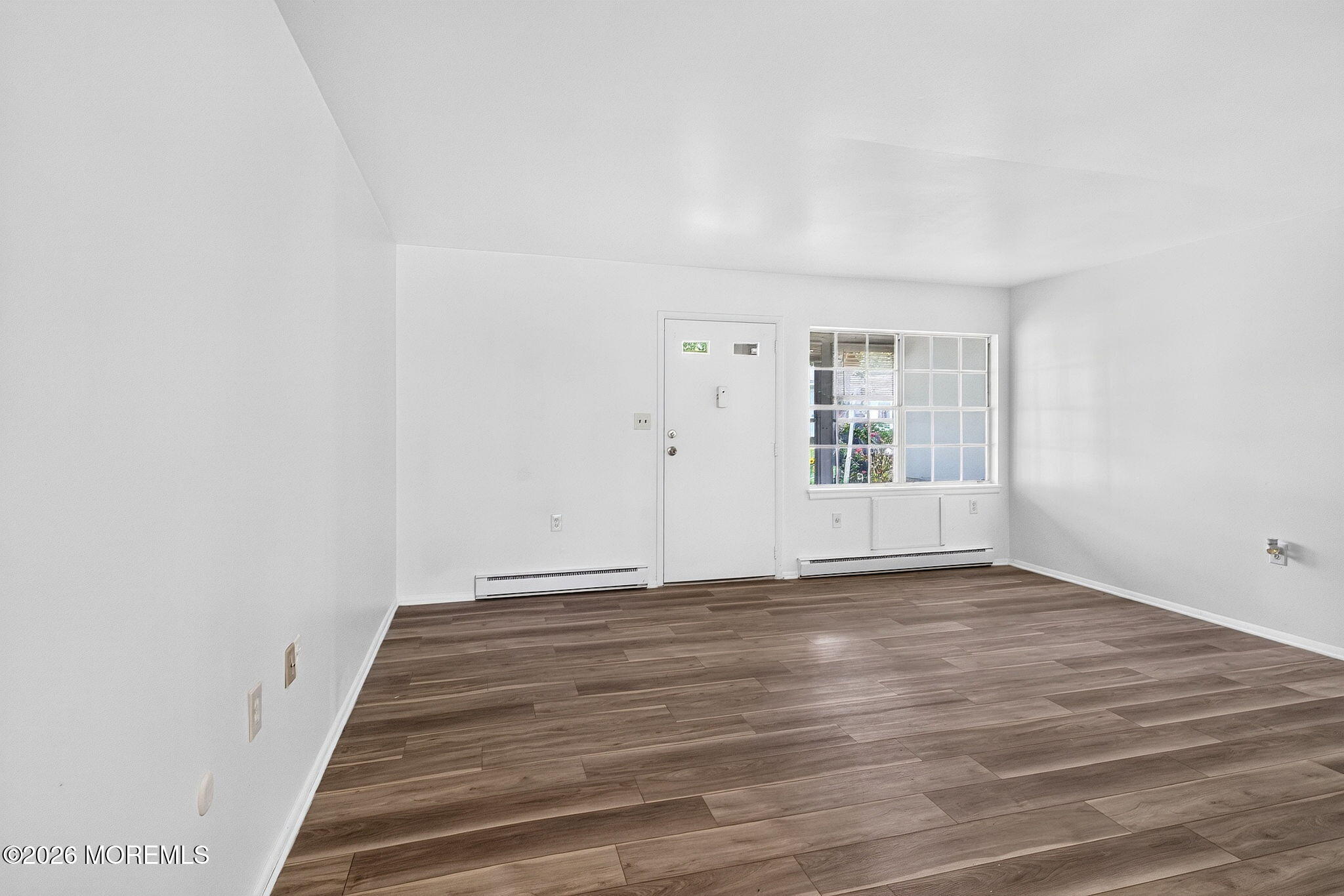 103C Edinburgh Lane Lakewood NJ 08701