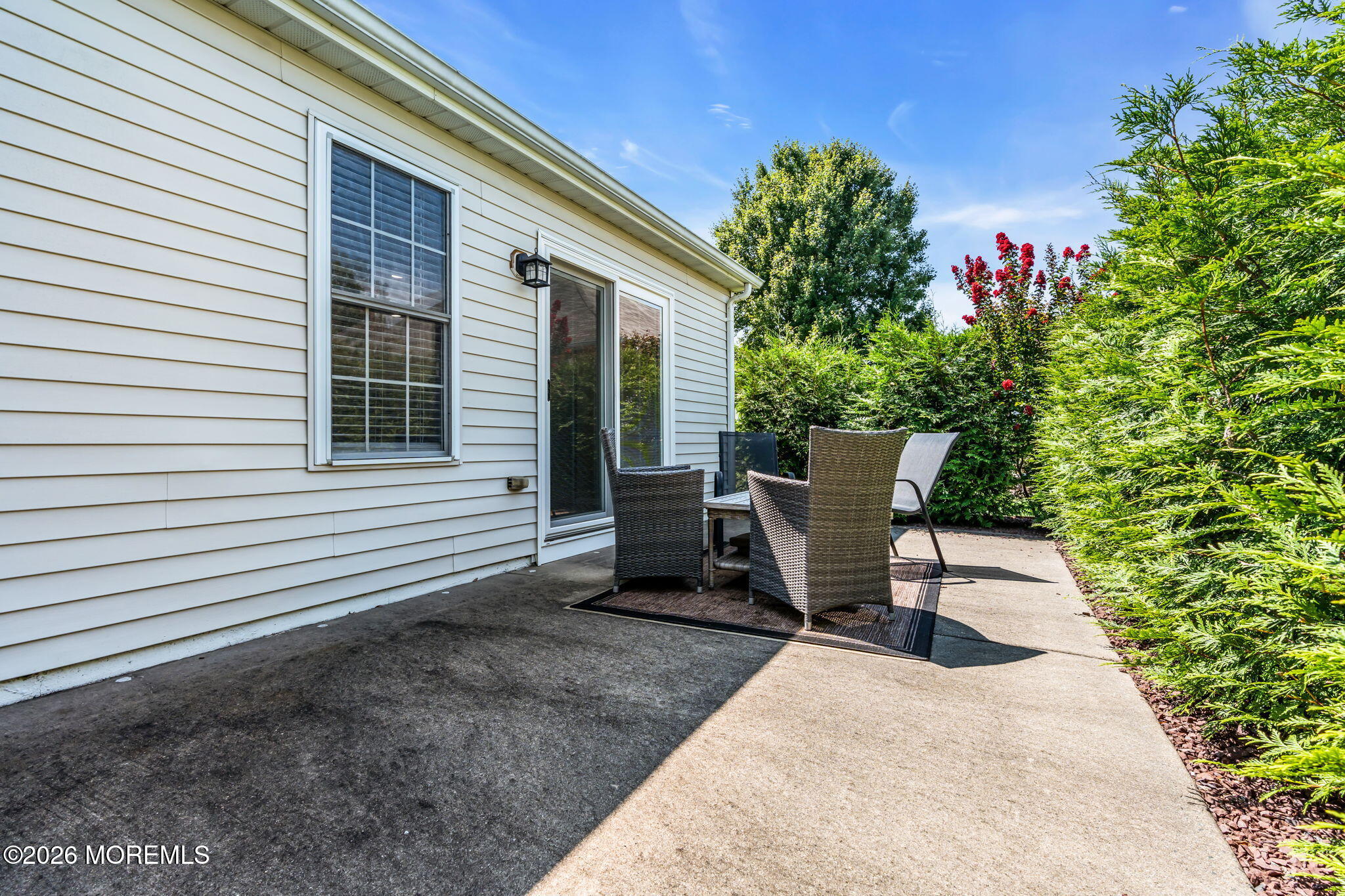 8 Grosunor Court Jackson NJ 08527