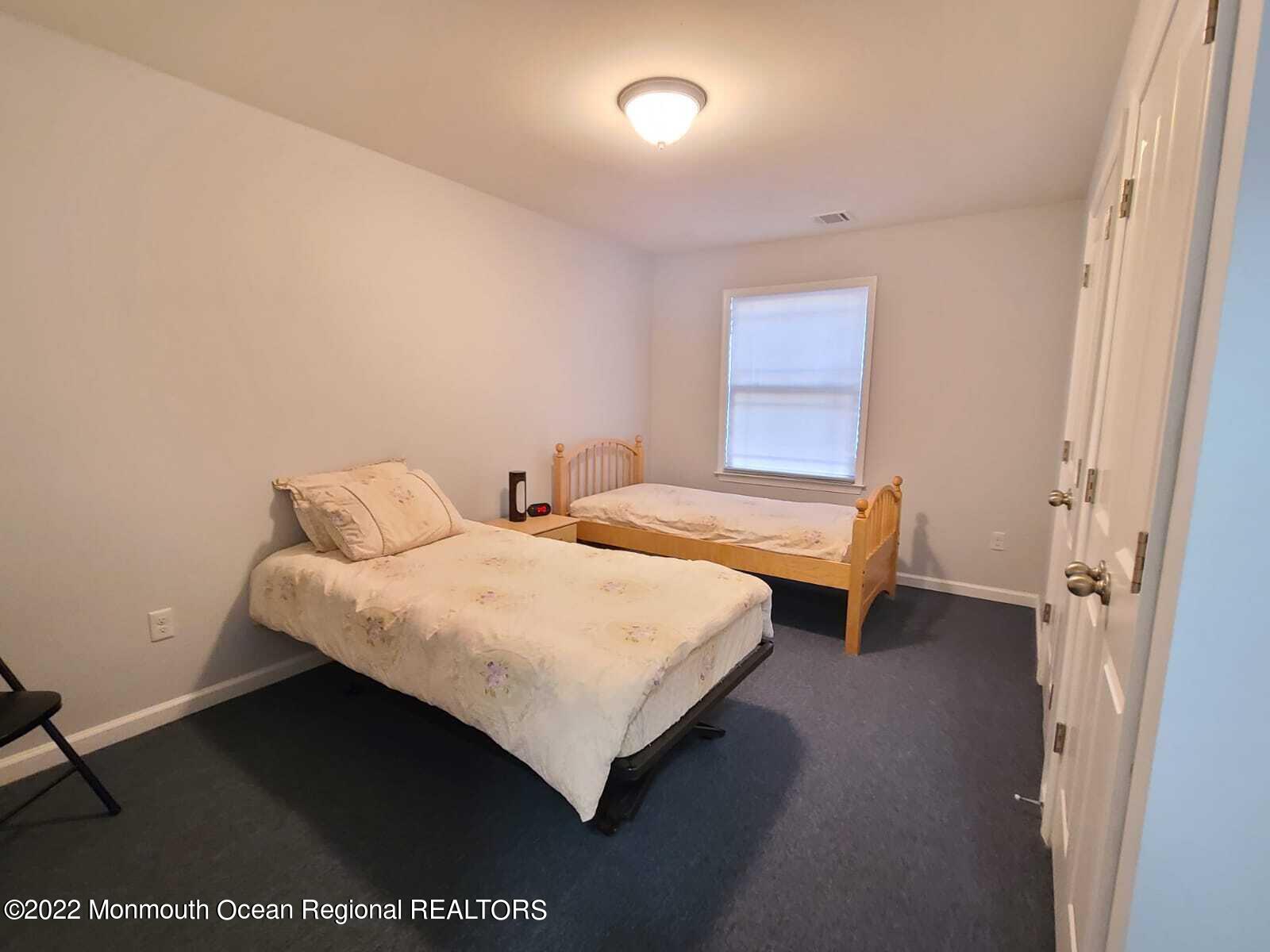 72 Bradhurst Avenue Lakewood NJ 08701
