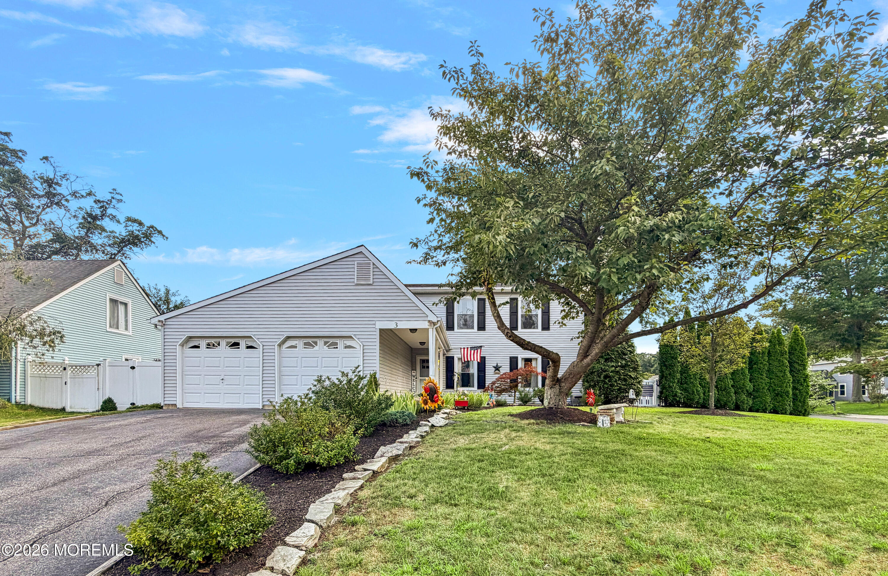 3 Moss Haven Way Howell NJ 07731