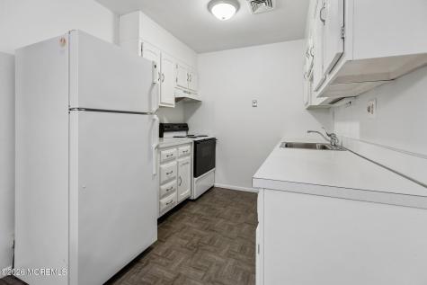 891B Inverness Court Lakewood NJ 08701