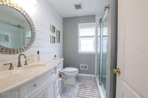 337 Leeward Road Manahawkin NJ 08050