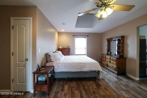 337 Leeward Road Manahawkin NJ 08050