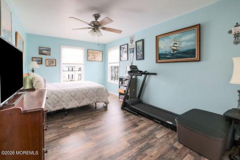 337 Leeward Road Manahawkin NJ 08050