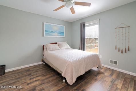 337 Leeward Road Manahawkin NJ 08050