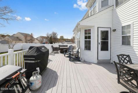 337 Leeward Road Manahawkin NJ 08050