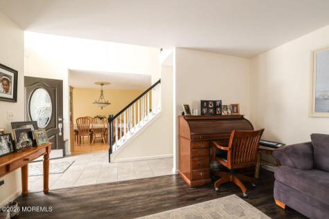 337 Leeward Road Manahawkin NJ 08050