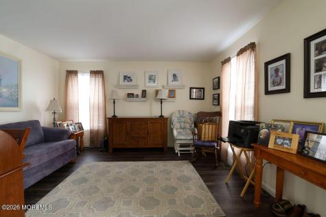 337 Leeward Road Manahawkin NJ 08050