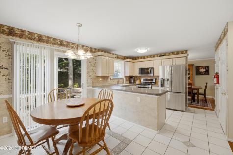 352 Chestnut Drive Manahawkin NJ 08050