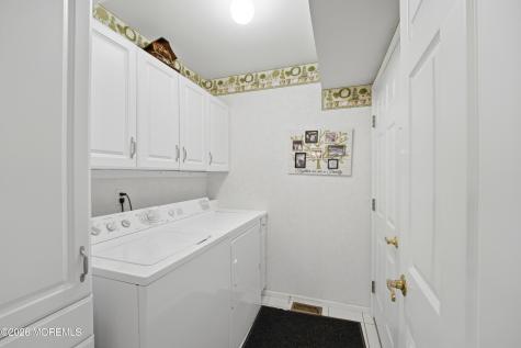 352 Chestnut Drive Manahawkin NJ 08050