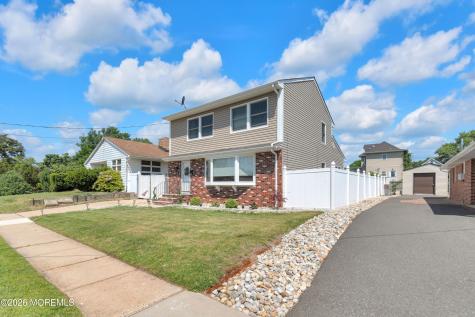 35 Furman Avenue Sayreville NJ 08872