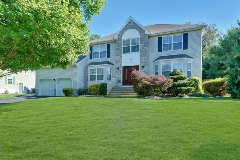 786 Applewood Court Jackson NJ 08527