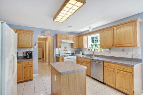 786 Applewood Court Jackson NJ 08527