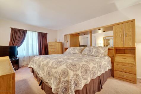 786 Applewood Court Jackson NJ 08527
