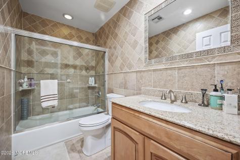 20 Colts Run Marlboro NJ 07746