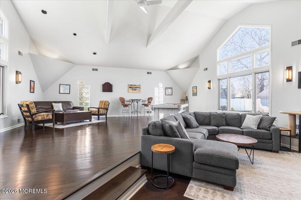 2 Dickson Road Marlboro NJ 07746